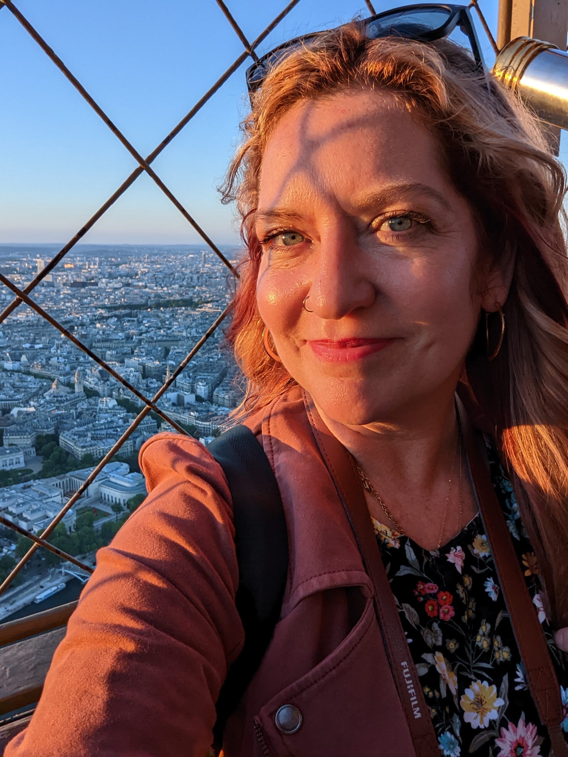 Solo in Paris, top of the Eiffel Tower